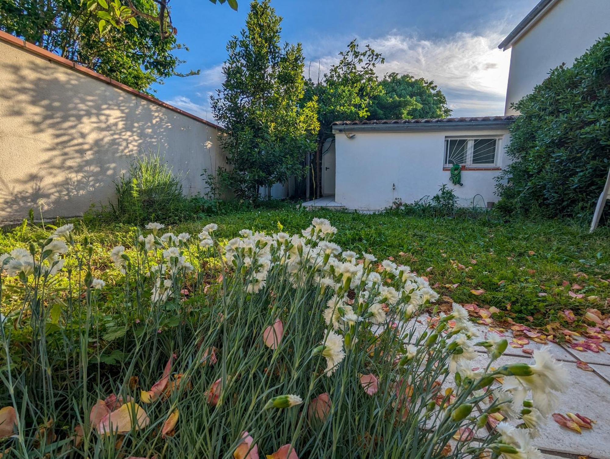 La Maison Calme Et Lumineuse Avec Jardin Тулуза Екстер'єр фото